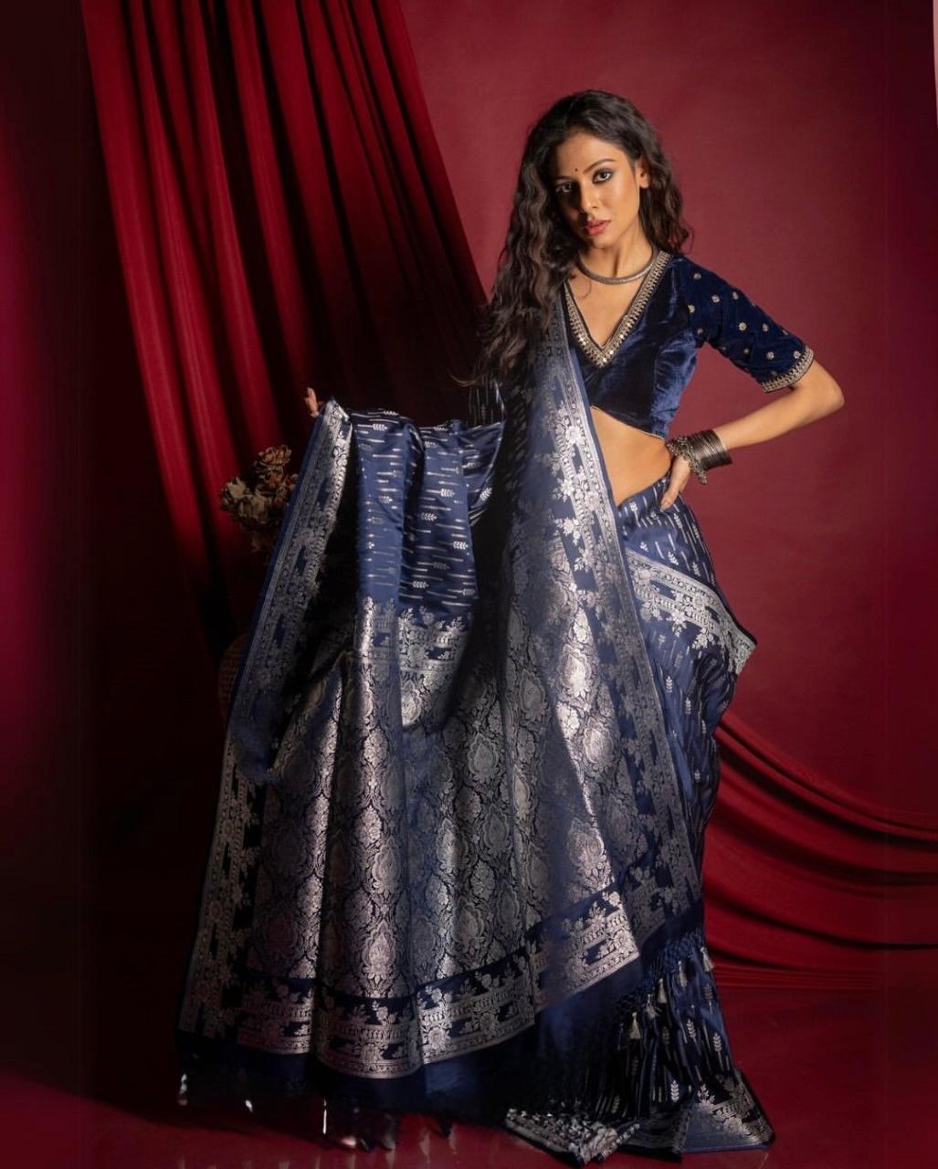 AWESOME BLUE COLOR DESIGNER SAREE WITH BLOUSE PIECE