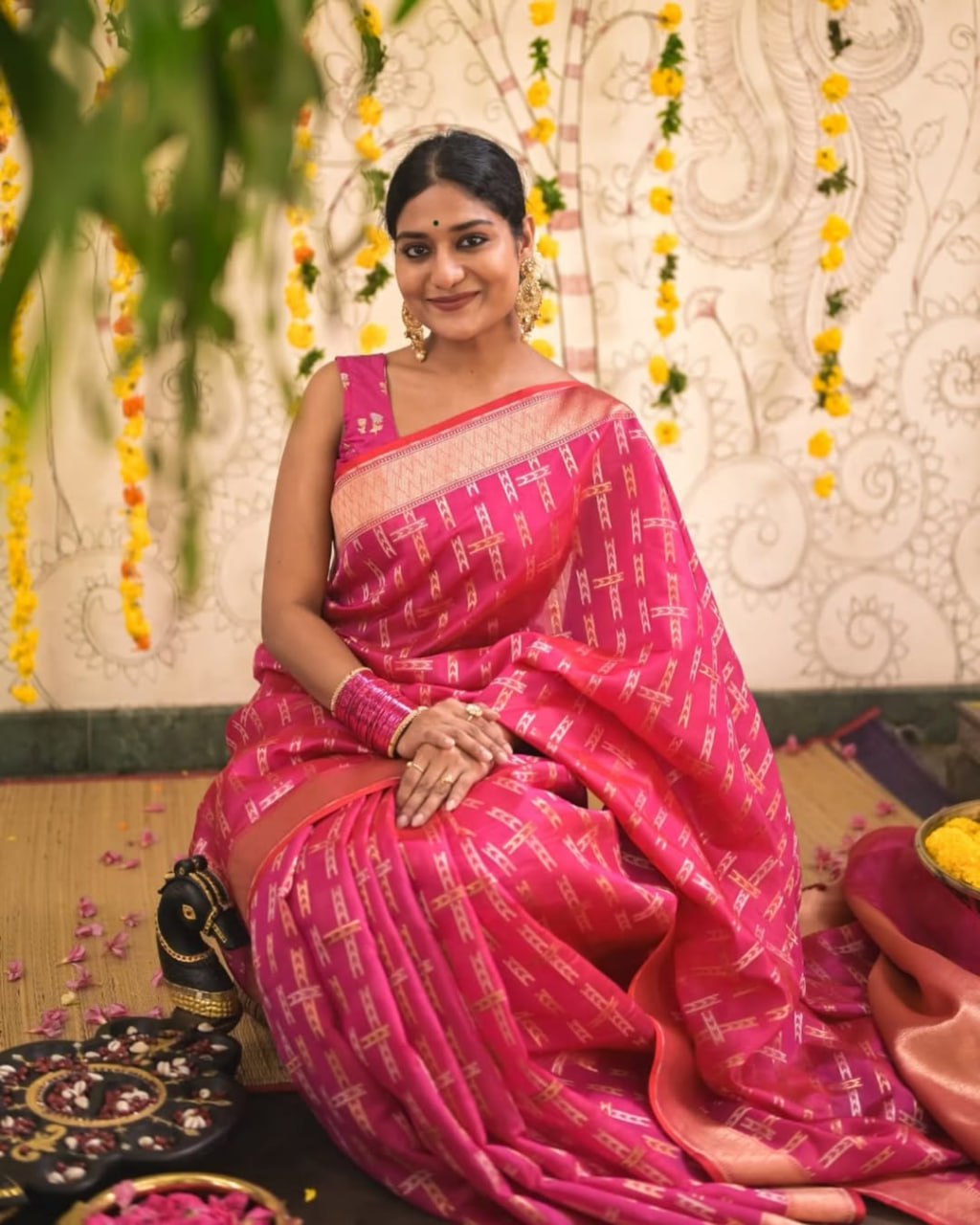 TRADITIONAL PINK COLOR DESIGNER SAREE WITH BLOUSE PIECE