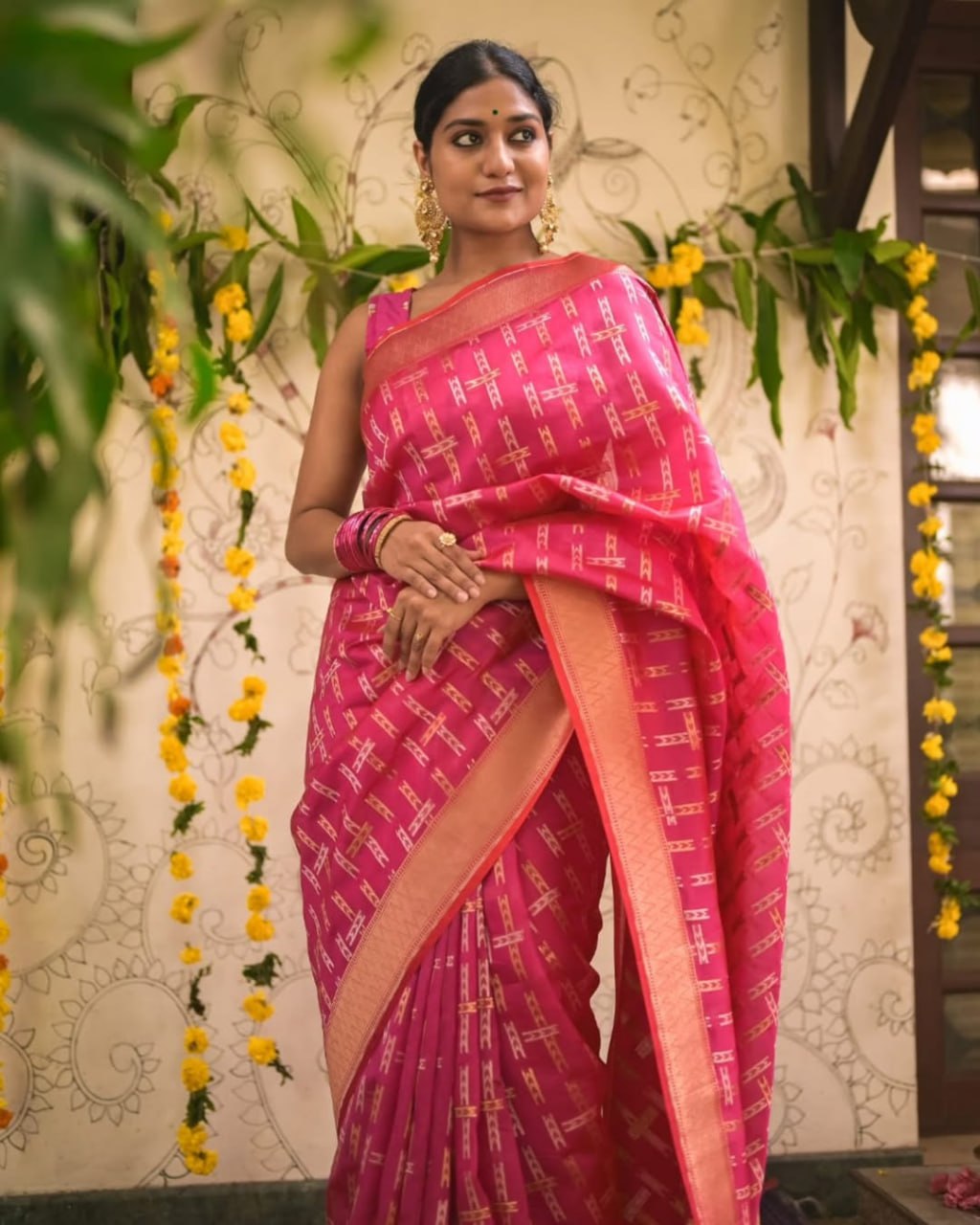 TRADITIONAL PINK COLOR DESIGNER SAREE WITH BLOUSE PIECE