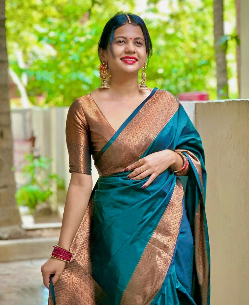 GORGEOUS SILK DESIGNER SAREE