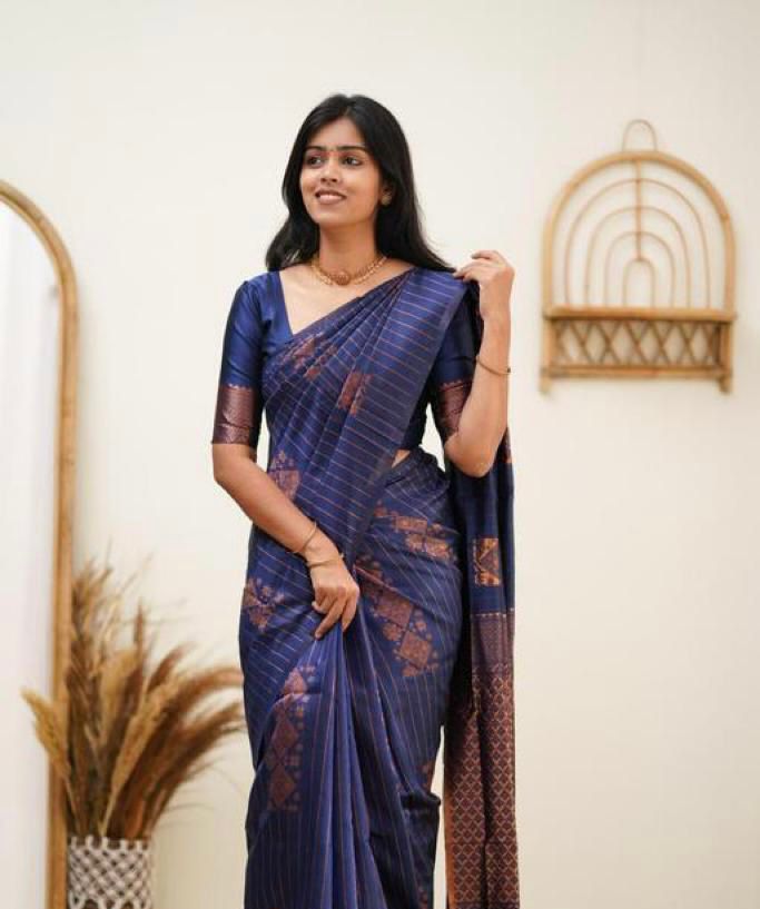 BEAUTIFUL SILK DESIGNER SAREE