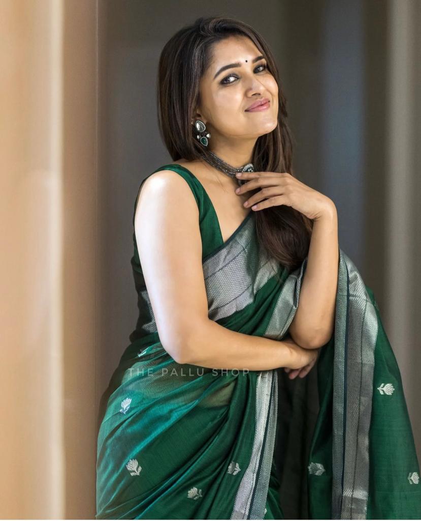 GLAMING SOFT LINEN COTTON SILK  DESIGNER SAREE