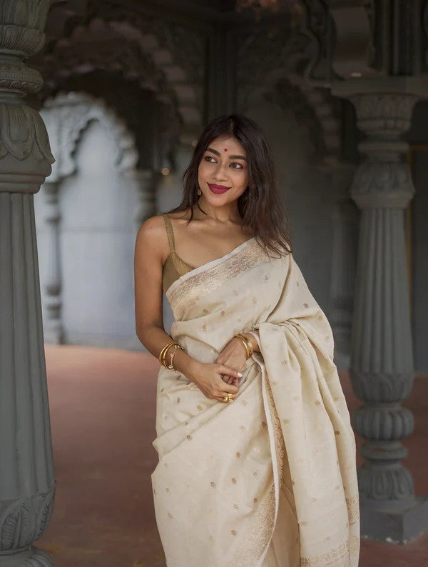 EFFERVESCENT CREAM COLOR SOFT SILK SAREE WITH BLOUSE PIECE