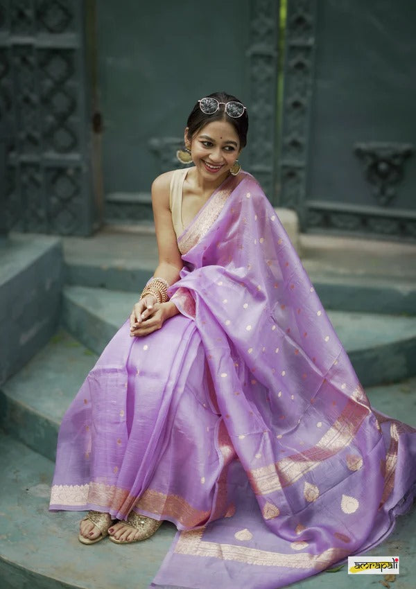 EFFERVESCENT SOFT SILK SAREE WITH BLOUSE PIECE