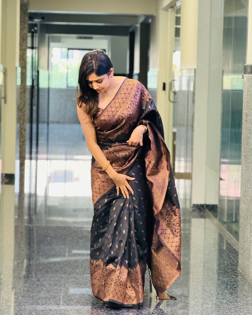 ADMIRE BANARASI SOFT SILK DESIGNER SAREE