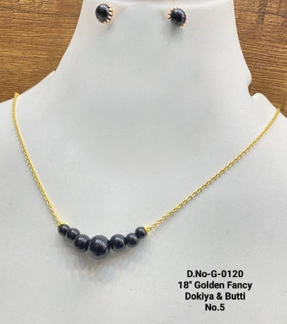 SIMPLE BLACK PEARLS MALA WITH EARRINGS
