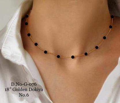 BLACK  PEARLS  NECKLACE