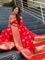 Divine Red Soft Silk Saree With Tempting Blouse Piece
