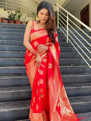 Divine Red Soft Silk Saree With Tempting Blouse Piece